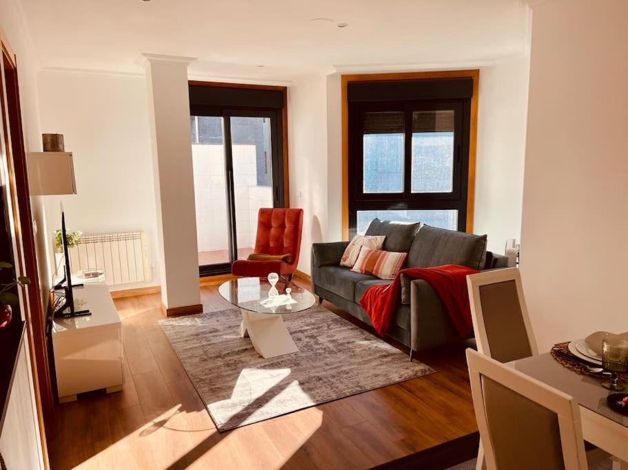 Apartamento Centrico Y De Diseno Con Parking Vigo Dış mekan fotoğraf
